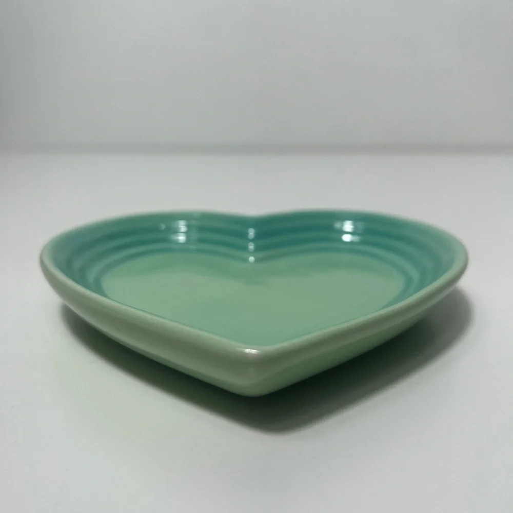 Le Creuset Stoneware Heart Shaped Trinket Dish Plate Tray Bowl